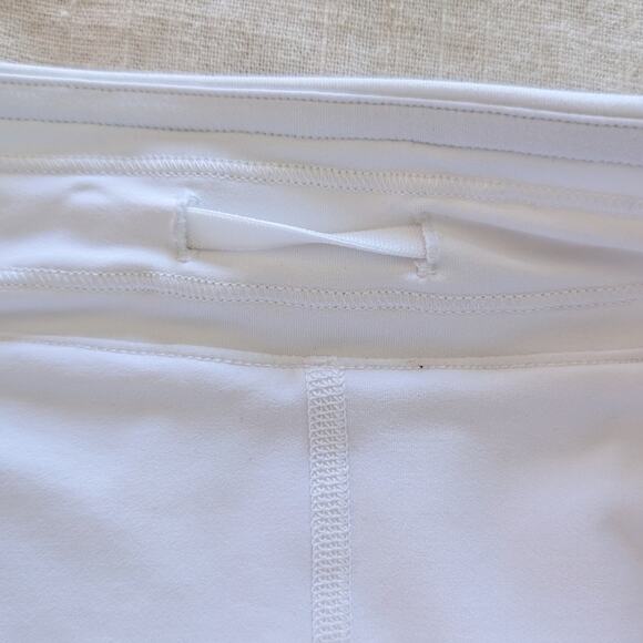 Lululemon Asymmetrical Pleated Tennis Skirt White size 4 - Picture 9 of 11